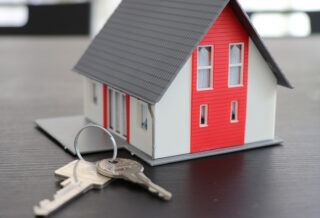 Comment une agence immobilière peut vous aider à trouver rapidement un bien ?